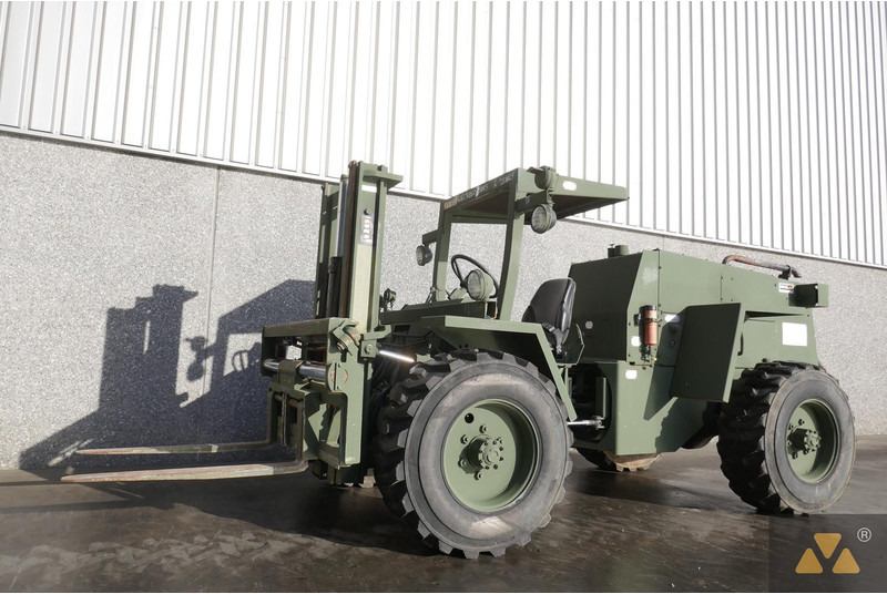 Case M4K Ex-army - Carrello elevatore fuoristrada: foto 3 Case M4K Ex-army - Carrello elevatore fuoristrada: foto 3