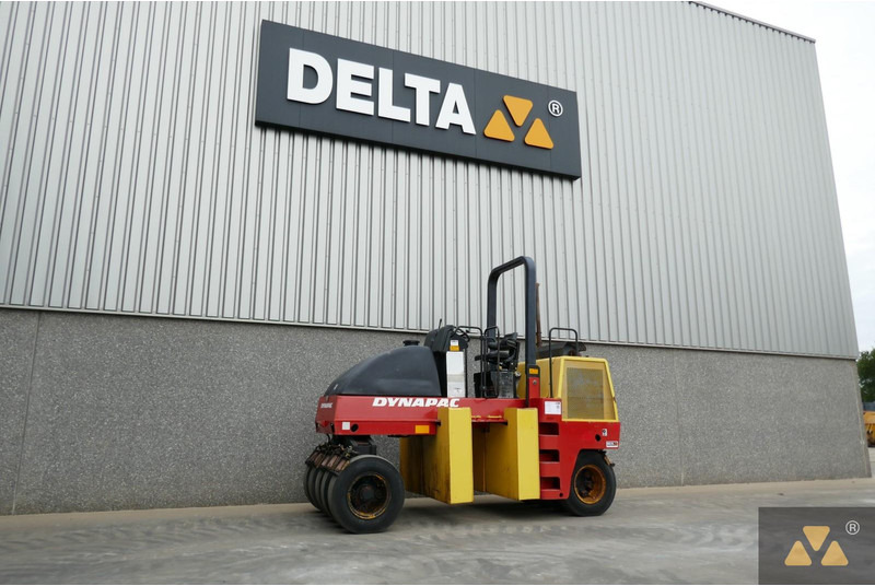 Dynapac CP142 - Rullo gommato: foto 4 Dynapac CP142 - Rullo gommato: foto 4