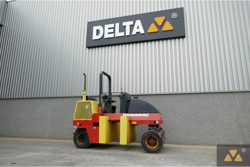 Dynapac CP142 - Rullo gommato: foto 3 Dynapac CP142 - Rullo gommato: foto 3