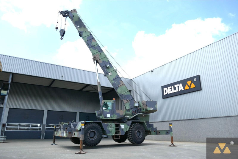 Grove RT875 Ex-army - Gru fuoristrada: foto 3 Grove RT875 Ex-army - Gru fuoristrada: foto 3