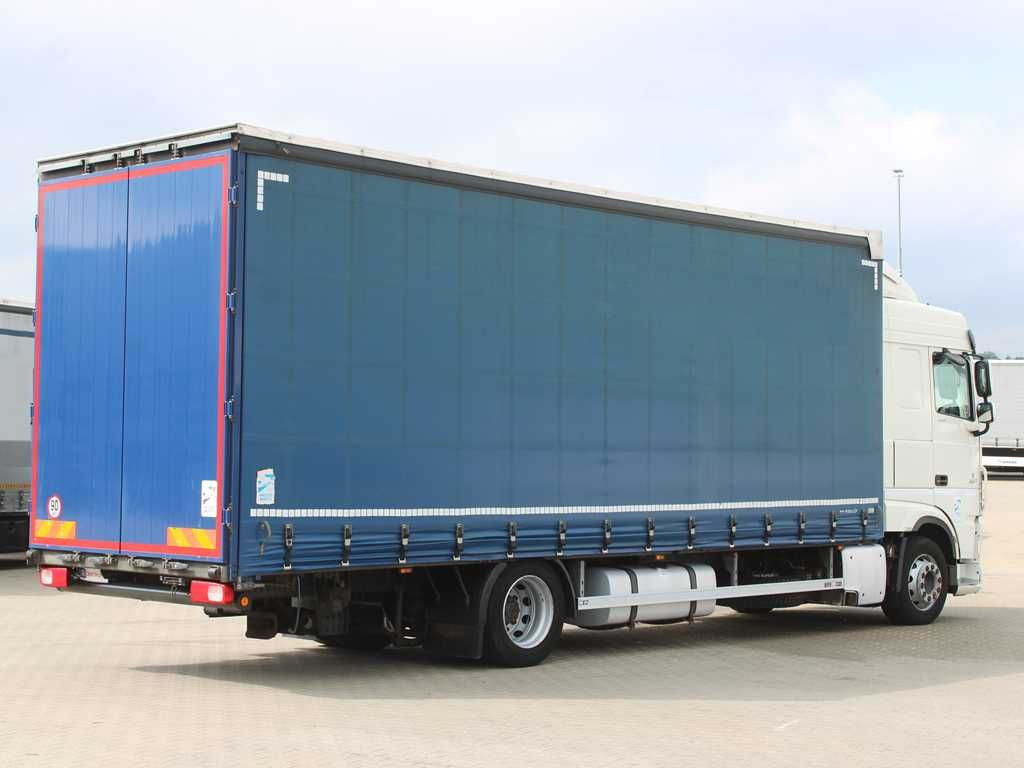 DAF XF 450, EURO 6, SECONDARY AIR CONDITIONIG - Camion centinato: foto 3 DAF XF 450, EURO 6, SECONDARY AIR CONDITIONIG - Camion centinato: foto 3