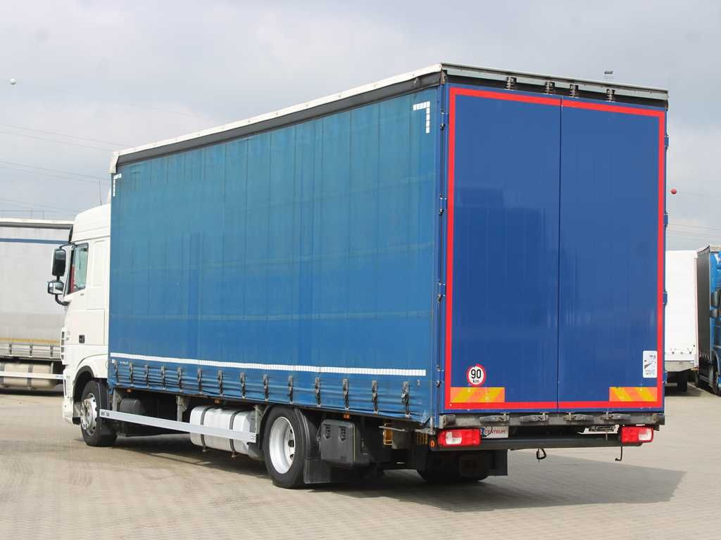DAF XF 450, EURO 6, SECONDARY AIR CONDITIONIG - Camion centinato: foto 4 DAF XF 450, EURO 6, SECONDARY AIR CONDITIONIG - Camion centinato: foto 4