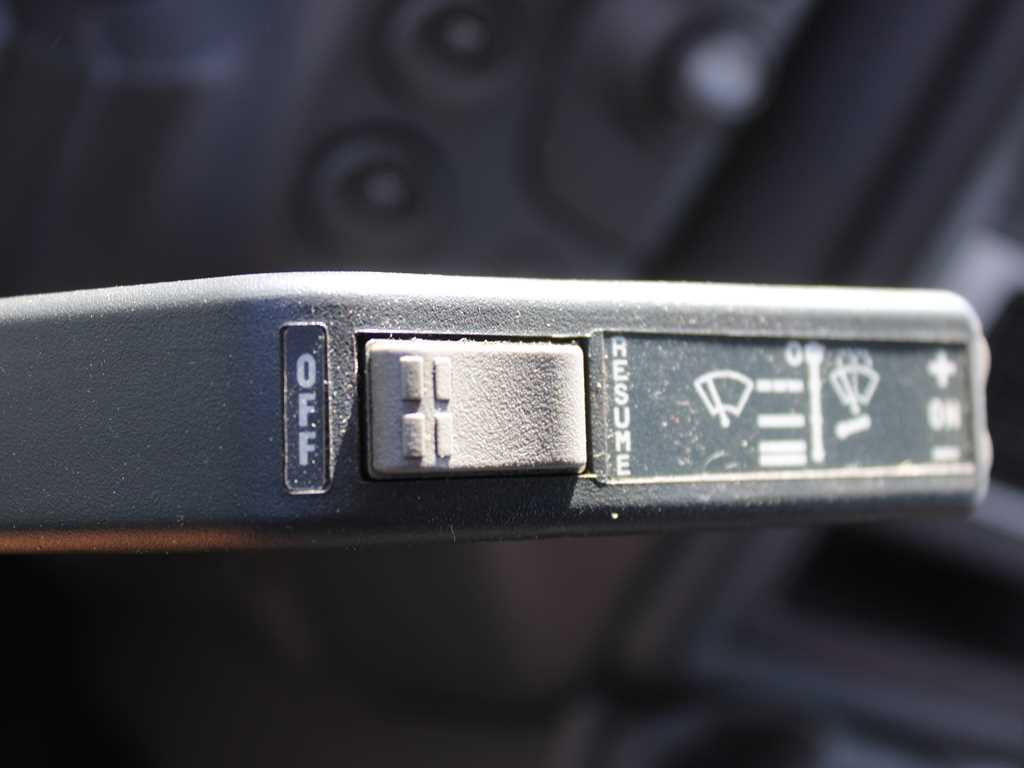 Camion centinato Iveco EUROCARGO 120E22: foto 10 Camion centinato Iveco EUROCARGO 120E22: foto 10