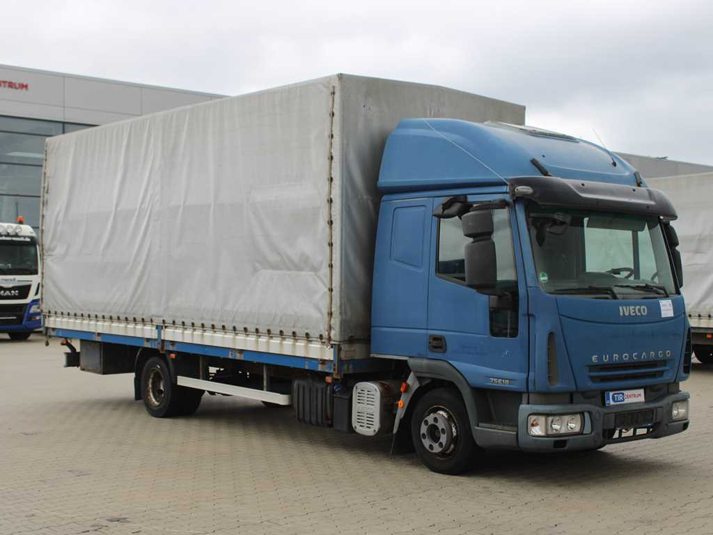 Iveco EUROCARGO 75E18, EURO 4, PNEU 80% - Camion centinato: foto 3 Iveco EUROCARGO 75E18, EURO 4, PNEU 80% - Camion centinato: foto 3