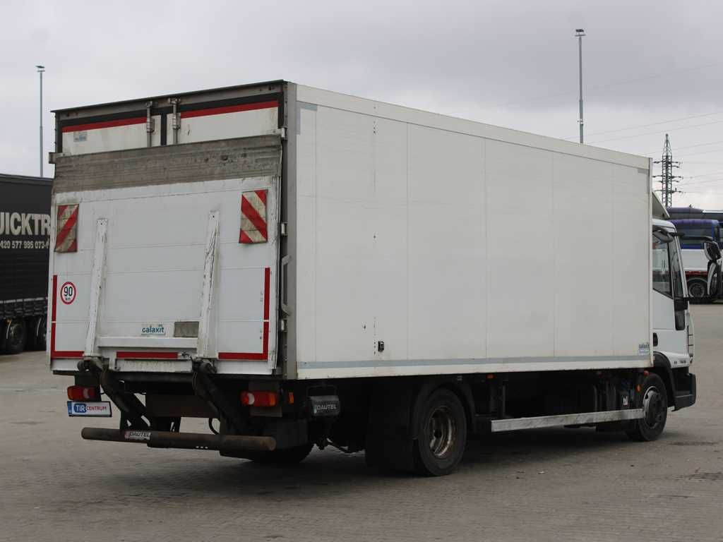 Iveco EUROCARGO 75E19, THERMO KING C - 450e, TAIL LIFT - Autocarro frigorifero: foto 3 Iveco EUROCARGO 75E19, THERMO KING C - 450e, TAIL LIFT - Autocarro frigorifero: foto 3