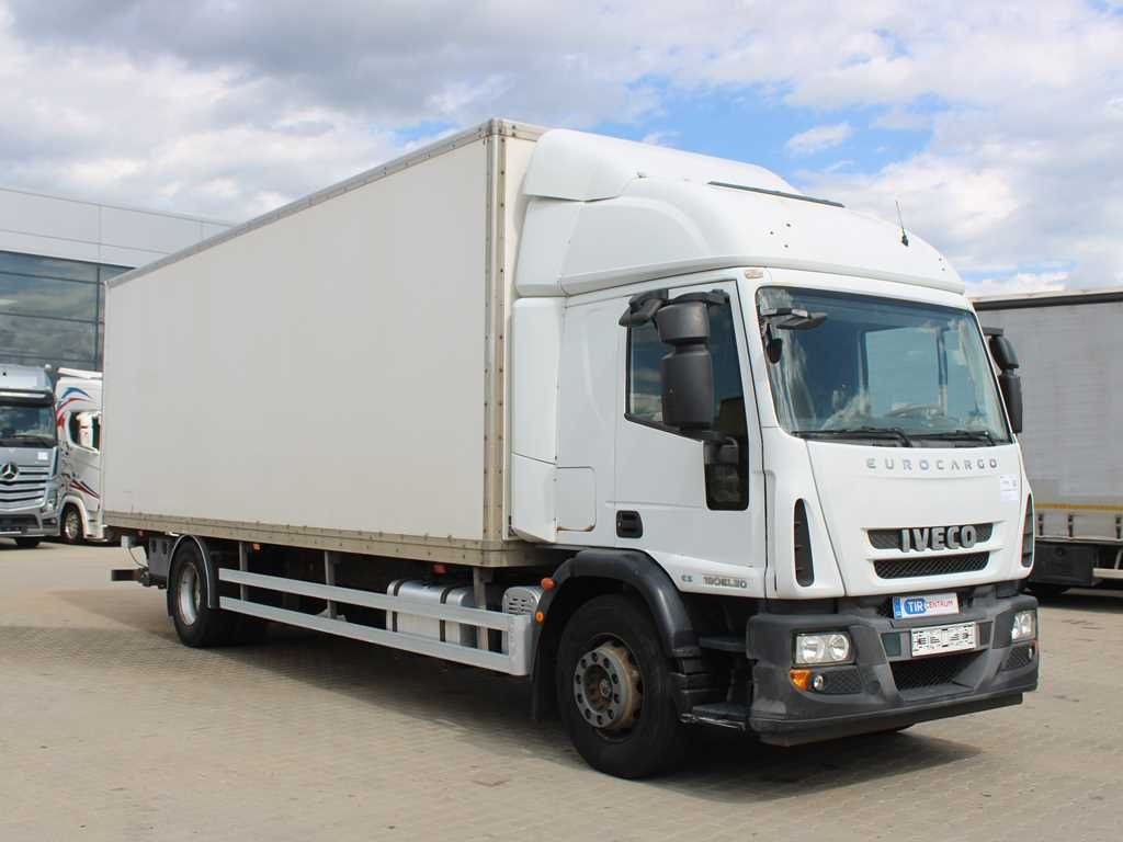 Iveco EUROCARGO ML 190EL30, EURO 5, TAIL LIFT - Autocarro furgonato: foto 2 Iveco EUROCARGO ML 190EL30, EURO 5, TAIL LIFT - Autocarro furgonato: foto 2