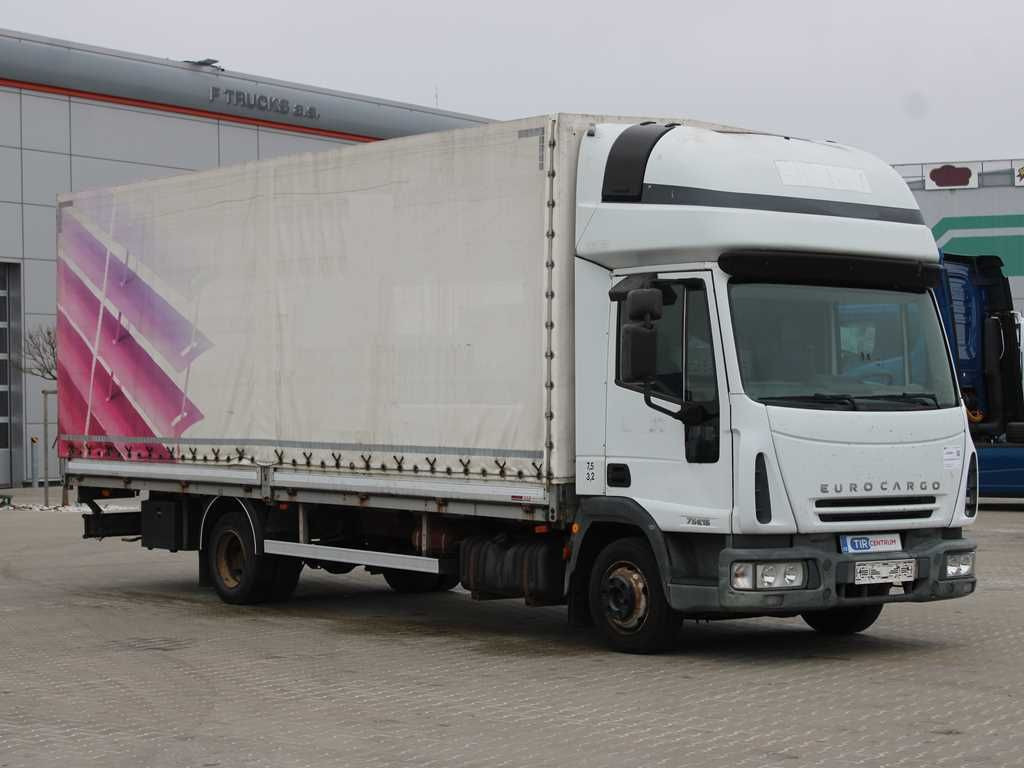 Iveco EUROCARGO ML 75 E 15, EURO 3, SLEEPING CABIN - Camion centinato: foto 2 Iveco EUROCARGO ML 75 E 15, EURO 3, SLEEPING CABIN - Camion centinato: foto 2