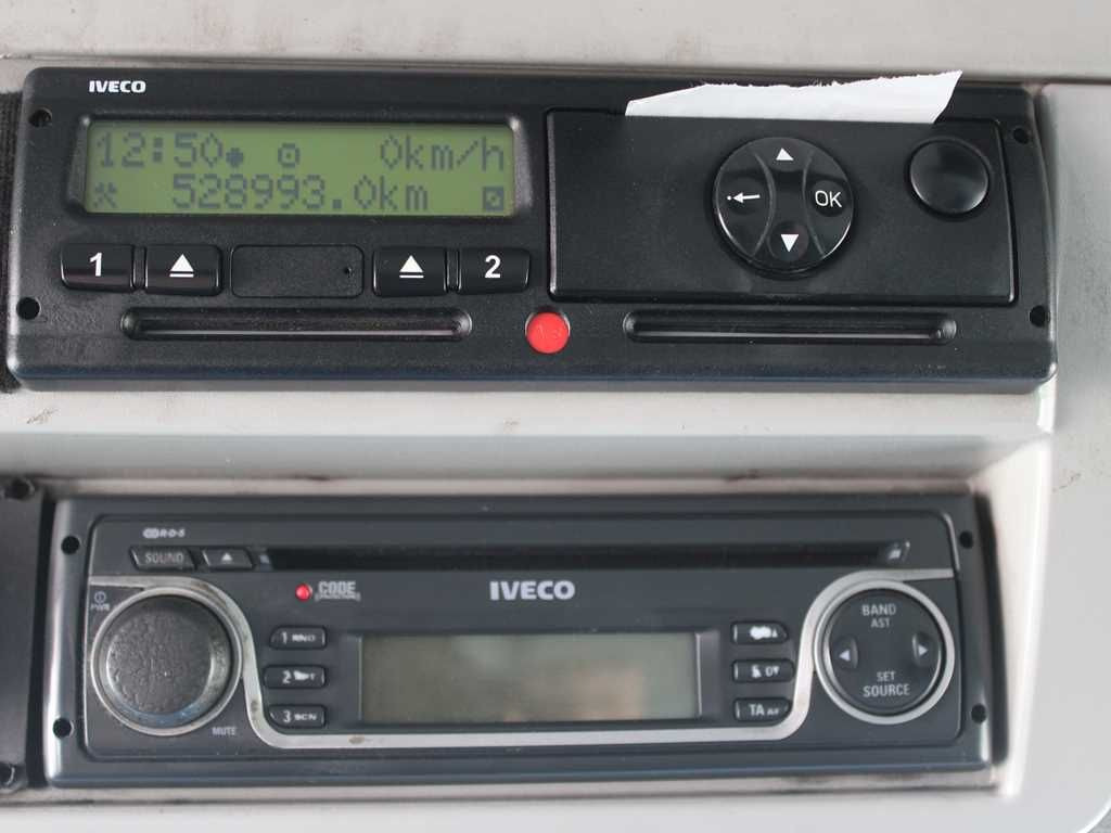 Furgone box Iveco EUROCARGO ML75E18, EURO 5, WINCH, RAIDS, PNEU90%: foto 17