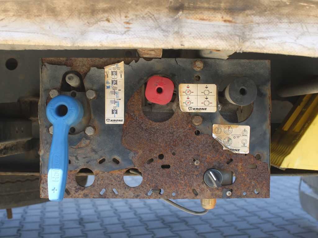Krone SD, LOWDECK, MULTILOCK, LIFTING AXLE, LIFTING ROOF - Semirimorchio centinato: foto 5 Krone SD, LOWDECK, MULTILOCK, LIFTING AXLE, LIFTING ROOF - Semirimorchio centinato: foto 5