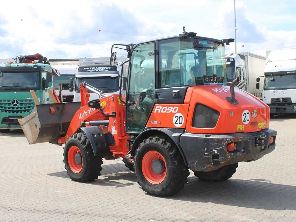 Kubota R090 - Pala gommata: foto 5 Kubota R090 - Pala gommata: foto 5