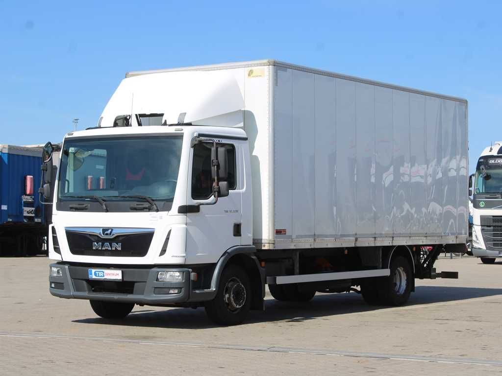 MAN TGL 12.220, HYDRAULIC FRONT, EURO 6 - Autocarro furgonato: foto 1 MAN TGL 12.220, HYDRAULIC FRONT, EURO 6 - Autocarro furgonato: foto 1