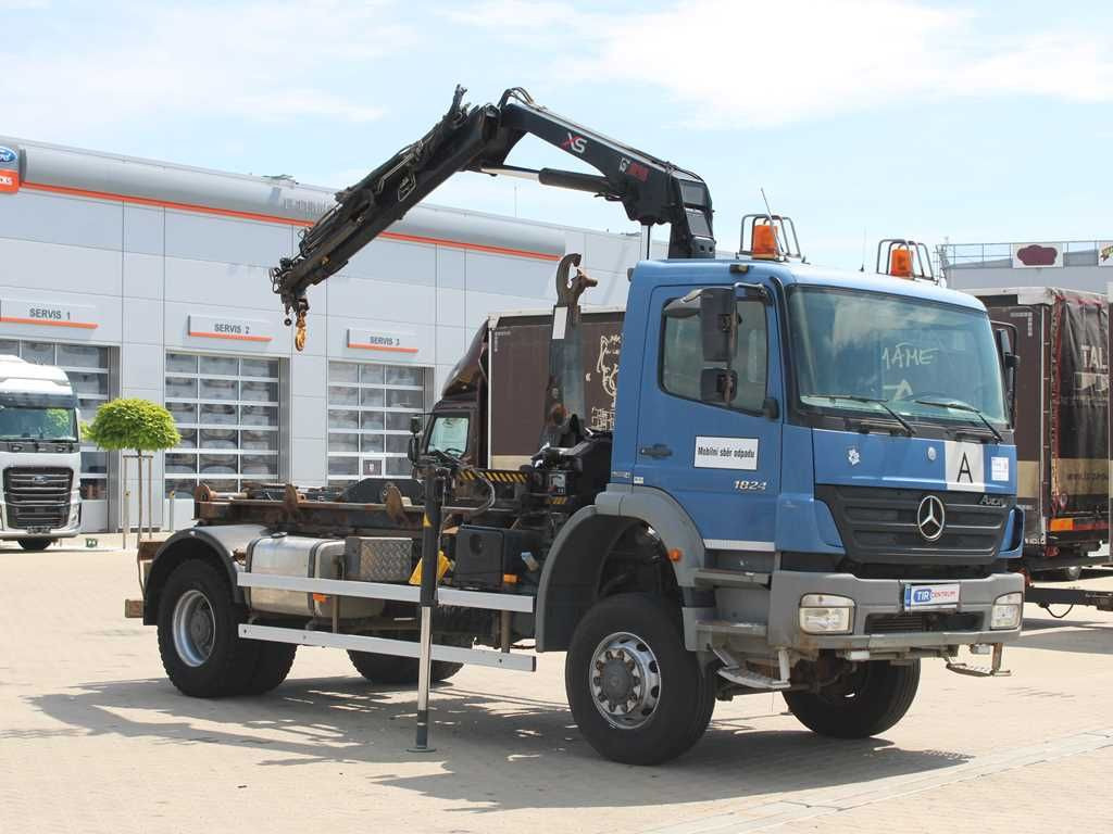 Mercedes-Benz AXOR 1824, CRANE HIAB 099B-3 DUO, 4x4 - Autocarro scarrabile, Camion con gru: foto 2 Mercedes-Benz AXOR 1824, CRANE HIAB 099B-3 DUO, 4x4 - Autocarro scarrabile, Camion con gru: foto 2