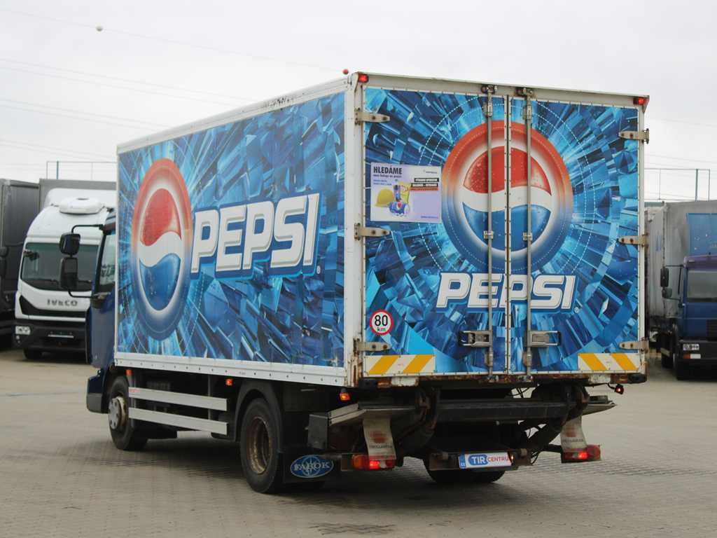 Renault MIDLUM 160.10, EURO 4, HYDRAULIC FRONT, TIRE 80% - Autocarro furgonato: foto 5 Renault MIDLUM 160.10, EURO 4, HYDRAULIC FRONT, TIRE 80% - Autocarro furgonato: foto 5