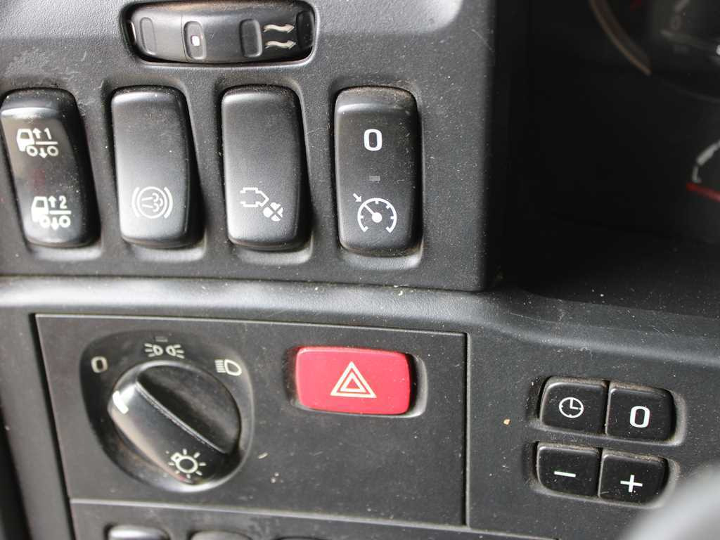 Camion trasporto legname, Camion con gru Scania R 480, HYDRAULIC ARM LHO L120Z(78), 6X4: foto 13