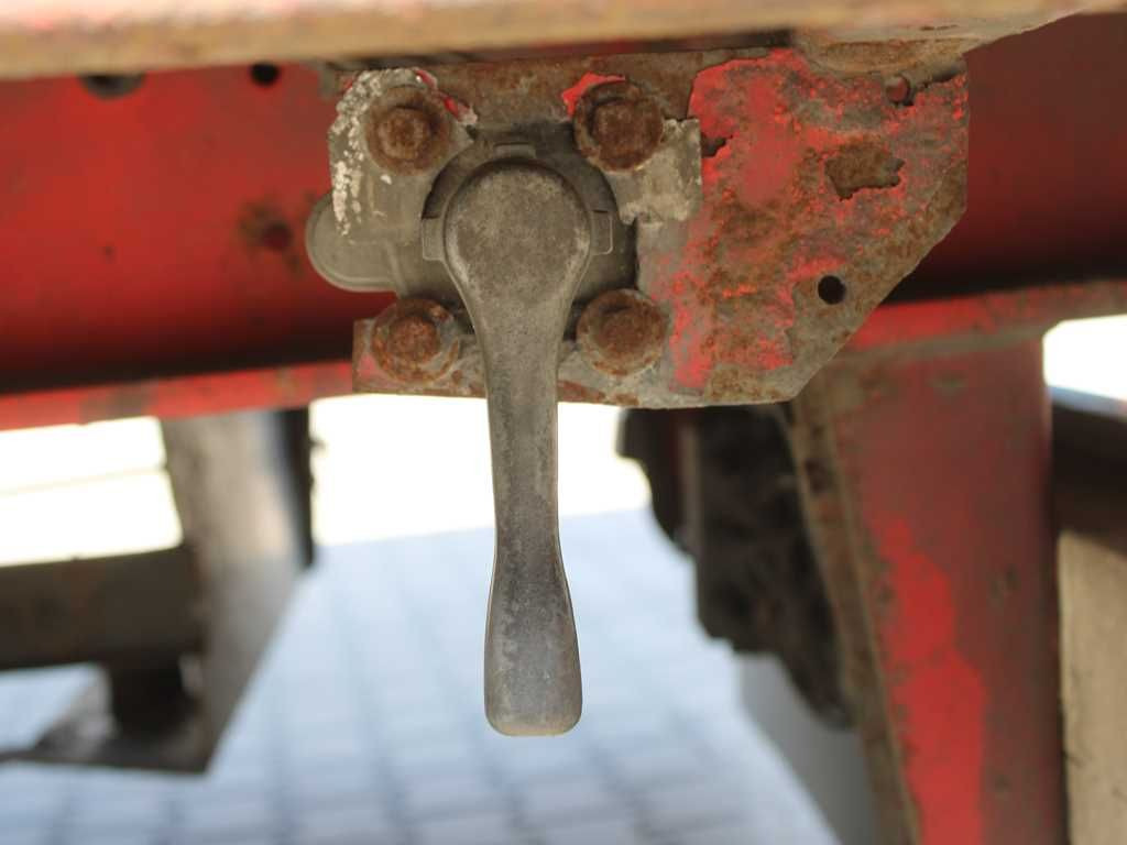 Semirimorchio centinato Schwarzmüller SPA 3/E, LOWDECK, LIFTING AXLE: foto 8