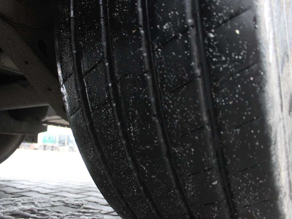 Semirimorchio centinato Schwarzmüller SPA 3/E, MULTILOCK, LIFTING AXLE, SAF, MULDA: foto 13