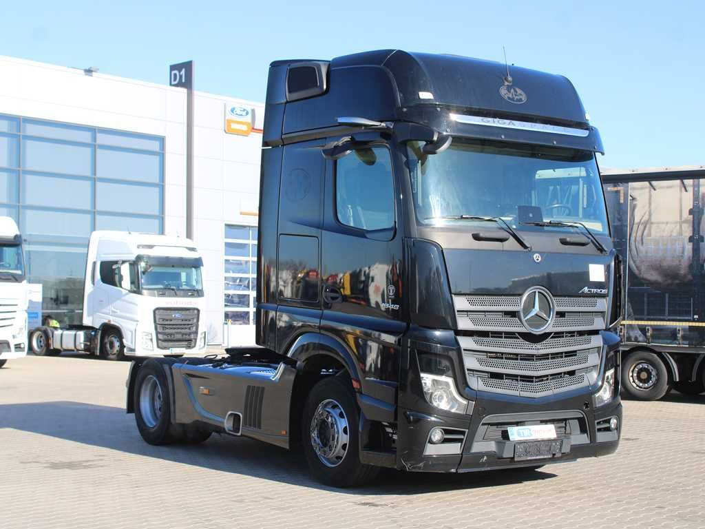 Mercedes-Benz Actros 1848, EURO 6, NAVIGATION, GIGA SPACE Mercedes-Benz Actros 1848, EURO 6, NAVIGATION, GIGA SPACE - Trattore stradale: foto 2 Mercedes-Benz Actros 1848, EURO 6, NAVIGATION, GIGA SPACE Mercedes-Benz Actros 1848, EURO 6, NAVIGATION, GIGA SPACE - Trattore stradale: foto 2