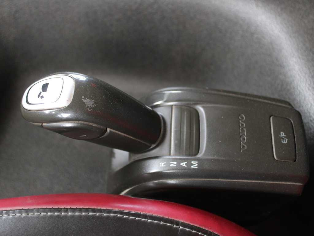 Trattore stradale, Semirimorchio trasporto legname Volvo FM 540, EURO 6, 6X6, VEB+, HYDRAULIC ARM PALFINGER Q170Z96: foto 16 Trattore stradale, Semirimorchio trasporto legname Volvo FM 540, EURO 6, 6X6, VEB+, HYDRAULIC ARM PALFINGER Q170Z96: foto 16