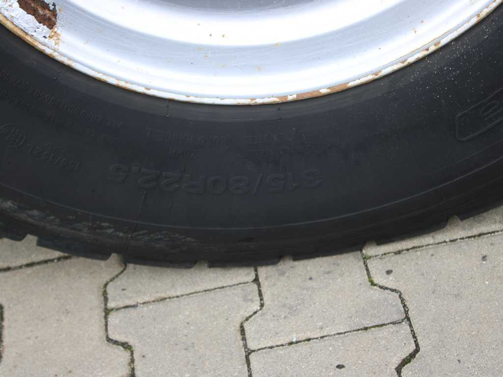 Trattore stradale, Semirimorchio trasporto legname Volvo FM 540, EURO 6, 6X6, VEB+, HYDRAULIC ARM PALFINGER Q170Z96: foto 19 Trattore stradale, Semirimorchio trasporto legname Volvo FM 540, EURO 6, 6X6, VEB+, HYDRAULIC ARM PALFINGER Q170Z96: foto 19