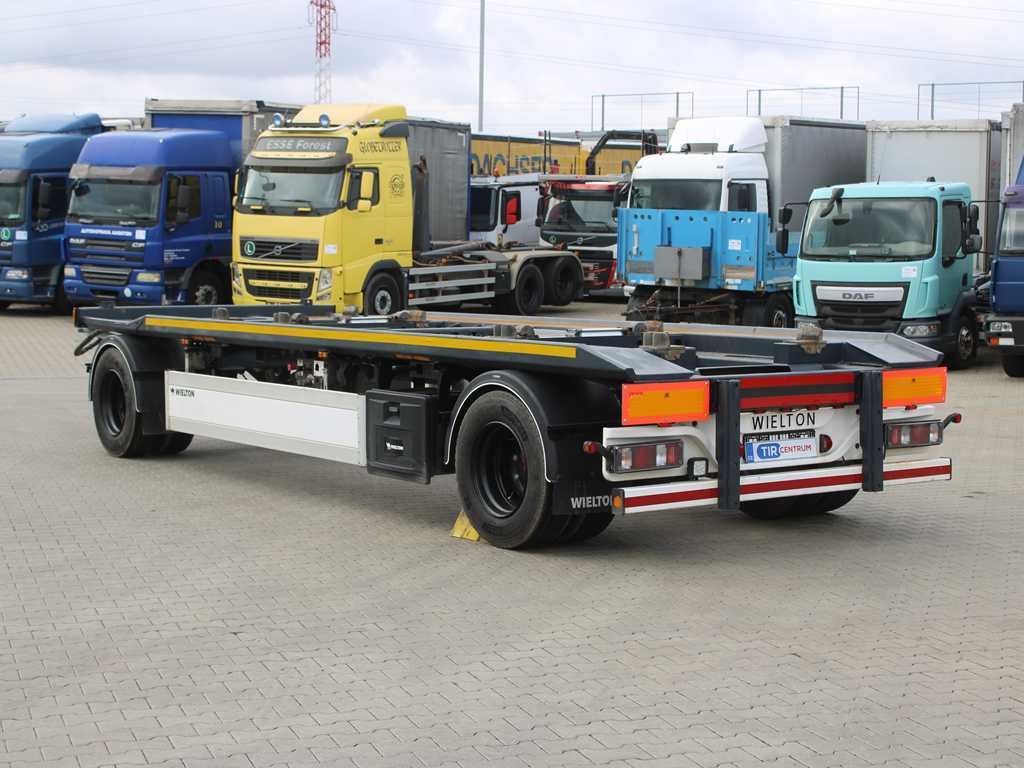 Wielton PS2P, SAF AXLES, TIRES 80% - Rimorchio scarrabile/ Multibenna: foto 5 Wielton PS2P, SAF AXLES, TIRES 80% - Rimorchio scarrabile/ Multibenna: foto 5