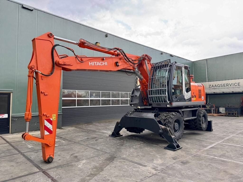 Hitachi ZX190W3 - Escavatore gommato: foto 2 Hitachi ZX190W3 - Escavatore gommato: foto 2