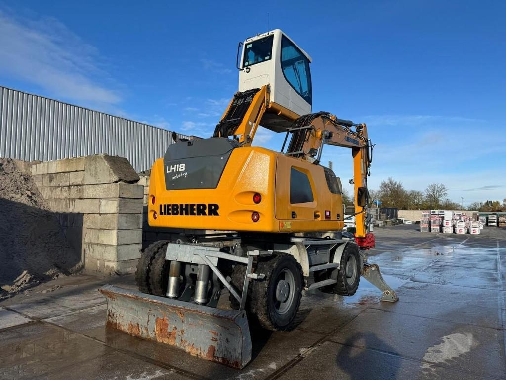 Liebherr LH 18 M - Escavatore per movimentazione: foto 4 Liebherr LH 18 M - Escavatore per movimentazione: foto 4