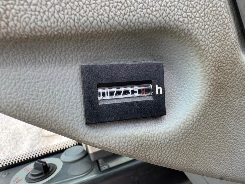 Escavatore per movimentazione Liebherr LH 40 M: foto 10