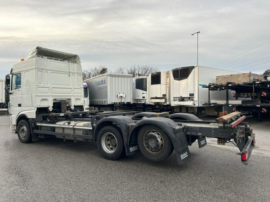 DAF XF 480 FAR BDF Euro 6 Liftachse, Retarder - Autocarro portacontainer/ Caisse interchangeable: foto 4 DAF XF 480 FAR BDF Euro 6 Liftachse, Retarder - Autocarro portacontainer/ Caisse interchangeable: foto 4