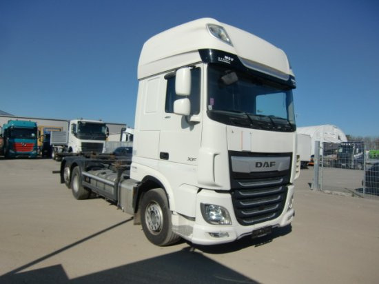 DAF XF 480 FAR BDF SSC Euro 6 Liftachse, Retarder - Autocarro portacontainer/ Caisse interchangeable: foto 3 DAF XF 480 FAR BDF SSC Euro 6 Liftachse, Retarder - Autocarro portacontainer/ Caisse interchangeable: foto 3