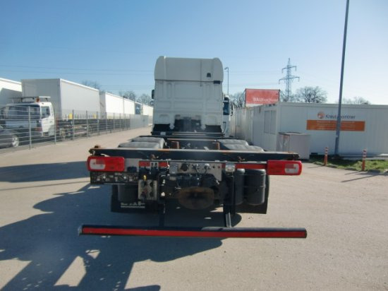 DAF XF 480 FAR BDF SSC Euro 6 Liftachse, Retarder - Autocarro portacontainer/ Caisse interchangeable: foto 5 DAF XF 480 FAR BDF SSC Euro 6 Liftachse, Retarder - Autocarro portacontainer/ Caisse interchangeable: foto 5