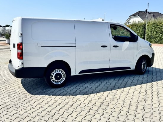 Fiat Scudo M BlueDHi 120 6-Gang - Furgone chiuso: foto 4 Fiat Scudo M BlueDHi 120 6-Gang - Furgone chiuso: foto 4