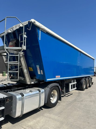 Kempf SKM 39 Alu-Kastenmulde 55m³ Rollplane - Semirimorchio ribaltabile: foto 1 Kempf SKM 39 Alu-Kastenmulde 55m³ Rollplane - Semirimorchio ribaltabile: foto 1