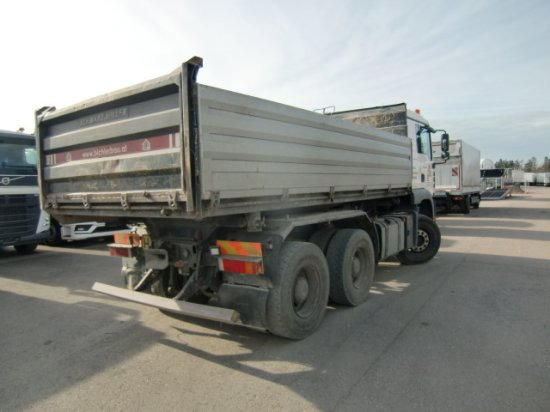 MAN TGA 26.360 6x4 Kipper, Manuel, E3 Schwarzmüller 3-Seitenkipper - Autocarro ribaltabile: foto 4 MAN TGA 26.360 6x4 Kipper, Manuel, E3 Schwarzmüller 3-Seitenkipper - Autocarro ribaltabile: foto 4