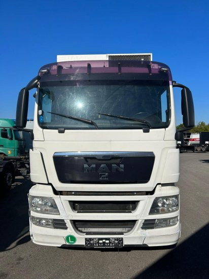 MAN TGS 26.360 6x2 LL, Tiefkühlkoffer Intarder, Liftachse ohne Anhänger - Autocarro frigorifero: foto 2 MAN TGS 26.360 6x2 LL, Tiefkühlkoffer Intarder, Liftachse ohne Anhänger - Autocarro frigorifero: foto 2