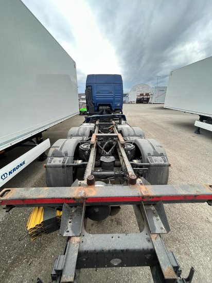 MAN TGX 26.440 XLX 6x2 Liftachse, Euro 6, Retarder, Motorschaden engine damage! - Autocarro portacontainer/ Caisse interchangeable: foto 4 MAN TGX 26.440 XLX 6x2 Liftachse, Euro 6, Retarder, Motorschaden engine damage! - Autocarro portacontainer/ Caisse interchangeable: foto 4