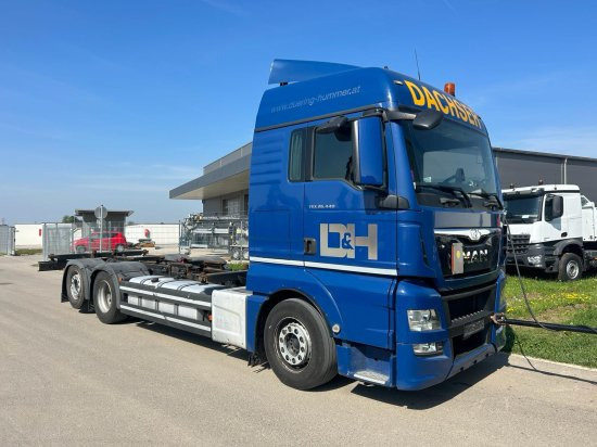 MAN TGX 26.440 XLX 6x2 Liftachse, Retarder, Euro 6, Motorschaden - Autocarro portacontainer/ Caisse interchangeable: foto 1 MAN TGX 26.440 XLX 6x2 Liftachse, Retarder, Euro 6, Motorschaden - Autocarro portacontainer/ Caisse interchangeable: foto 1