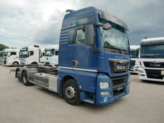MAN TGX 26.440 XXL 6x2 Liftachse Euro 6 - Autocarro portacontainer/ Caisse interchangeable: foto 3 MAN TGX 26.440 XXL 6x2 Liftachse Euro 6 - Autocarro portacontainer/ Caisse interchangeable: foto 3