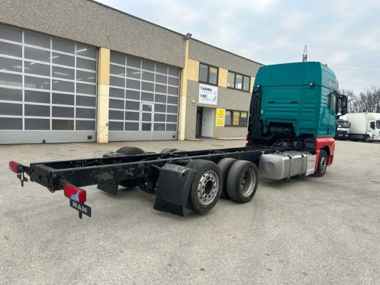 MAN TGX 26.500 XXL, 6x2, Jumbo, Liftachse, Intarder, Euro6, Full-Air - Autocarro telaio: foto 4 MAN TGX 26.500 XXL, 6x2, Jumbo, Liftachse, Intarder, Euro6, Full-Air - Autocarro telaio: foto 4