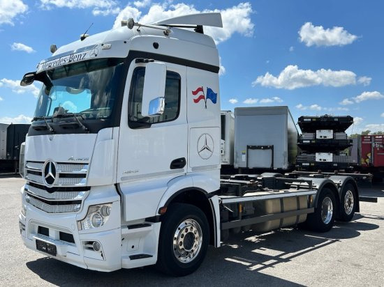 Mercedes-Benz Actros 2545 6x2 BDF E6, Retarder, Alufelgen - Autocarro portacontainer/ Caisse interchangeable: foto 1 Mercedes-Benz Actros 2545 6x2 BDF E6, Retarder, Alufelgen - Autocarro portacontainer/ Caisse interchangeable: foto 1