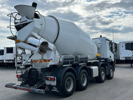 Mercedes-Benz Arocs 3743, 8x4 Betonmischer, Euro 6, 9m³ Liebherr Mischer - Autobetoniera: foto 3 Mercedes-Benz Arocs 3743, 8x4 Betonmischer, Euro 6, 9m³ Liebherr Mischer - Autobetoniera: foto 3
