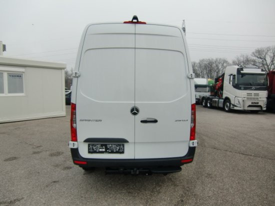 Mercedes-Benz Sprinter 319 CDI Standard, el.Schiebetür - Furgone chiuso: foto 5 Mercedes-Benz Sprinter 319 CDI Standard, el.Schiebetür - Furgone chiuso: foto 5
