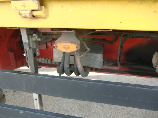 Semirimorchio centinato Schwarzmüller Spezialauflieger Schräglader, Coilmulde mehrere Einheiten verfügbar: foto 11