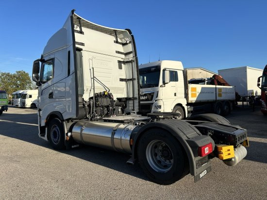 Iveco Stralis 460 Gas, 2 LNG-Tanks, Retarder, Leder - Trattore stradale: foto 4 Iveco Stralis 460 Gas, 2 LNG-Tanks, Retarder, Leder - Trattore stradale: foto 4