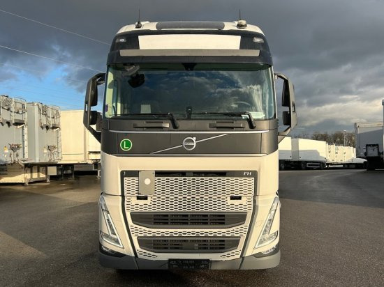 Volvo FH 460 E6, Low Deck, Voll-Luft, I Save, I-Shift, Standklima - Trattore stradale: foto 2 Volvo FH 460 E6, Low Deck, Voll-Luft, I Save, I-Shift, Standklima - Trattore stradale: foto 2