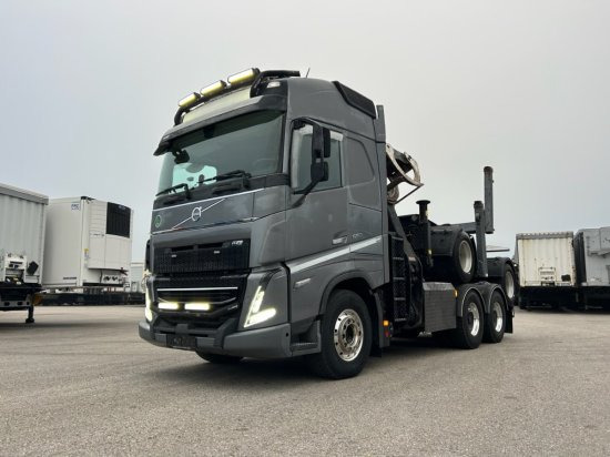 Volvo FH 16 650 6x4 Langholzzug + Doll M2K-9L Nachläufer mit Palfinger Epsilon S260C96, I-Shift, Retarder, - Camion trasporto legname, Camion con gru: foto 1 Volvo FH 16 650 6x4 Langholzzug + Doll M2K-9L Nachläufer mit Palfinger Epsilon S260C96, I-Shift, Retarder, - Camion trasporto legname, Camion con gru: foto 1