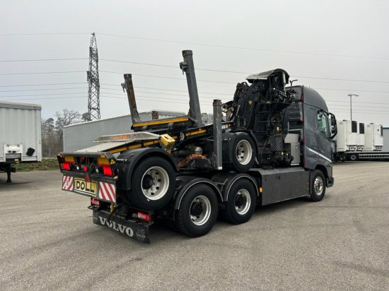 Volvo FH 16 650 6x4 Langholzzug + Doll M2K-9L Nachläufer mit Palfinger Epsilon S260C96, I-Shift, Retarder, - Camion trasporto legname, Camion con gru: foto 5 Volvo FH 16 650 6x4 Langholzzug + Doll M2K-9L Nachläufer mit Palfinger Epsilon S260C96, I-Shift, Retarder, - Camion trasporto legname, Camion con gru: foto 5