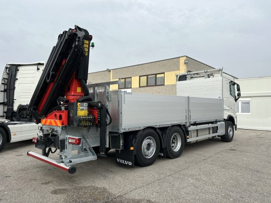 Volvo FH 500 6X2 Euro6, Retarder, Pritsche, Palfinger PK22002-EH - Autocarro con pianale/ Cassone fisso, Camion con gru: foto 4 Volvo FH 500 6X2 Euro6, Retarder, Pritsche, Palfinger PK22002-EH - Autocarro con pianale/ Cassone fisso, Camion con gru: foto 4