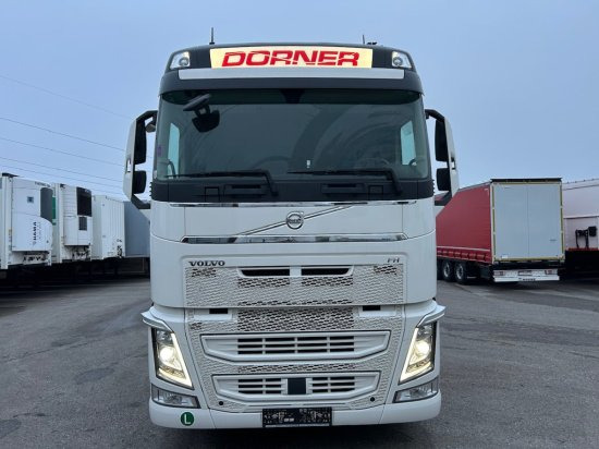 Volvo FH 500 6x2 Getränkekomplettzug, Orten Getränkeaufbau - Autocarro trasporto di bevande: foto 2 Volvo FH 500 6x2 Getränkekomplettzug, Orten Getränkeaufbau - Autocarro trasporto di bevande: foto 2