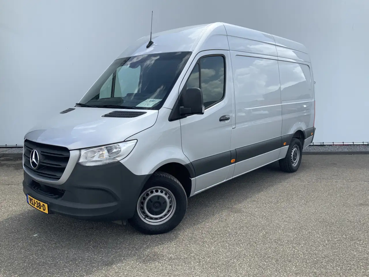 Mercedes-Benz Sprinter 315 1.9 CDI L2H2 Automaat 3 Zits Airco Navi Camera - Altra macchina: foto 1 Mercedes-Benz Sprinter 315 1.9 CDI L2H2 Automaat 3 Zits Airco Navi Camera - Altra macchina: foto 1