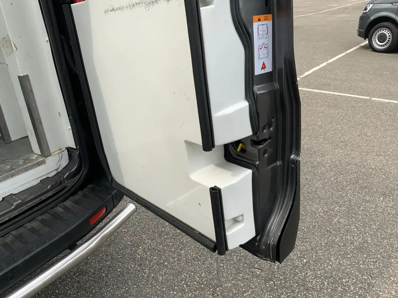 Furgone frigo Ford Transit 350 2.0 TDCI L3H2 Trend Koelauto & Vries Automaat: foto 7